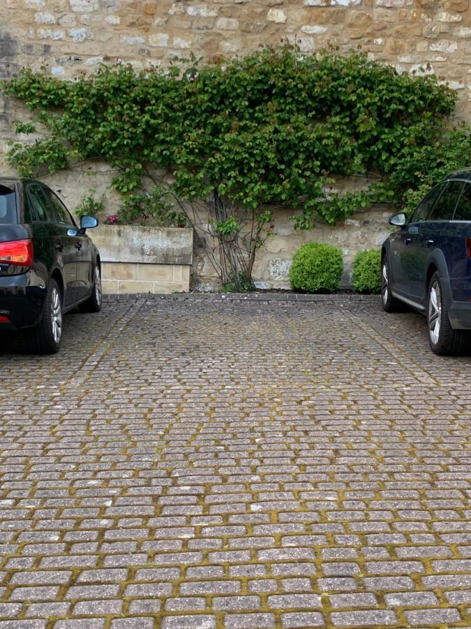 Circus Mews Townhouse:2 Beds:2 En-Suite Baths:Parking:City Centre:Quiet Area Buitenkant foto