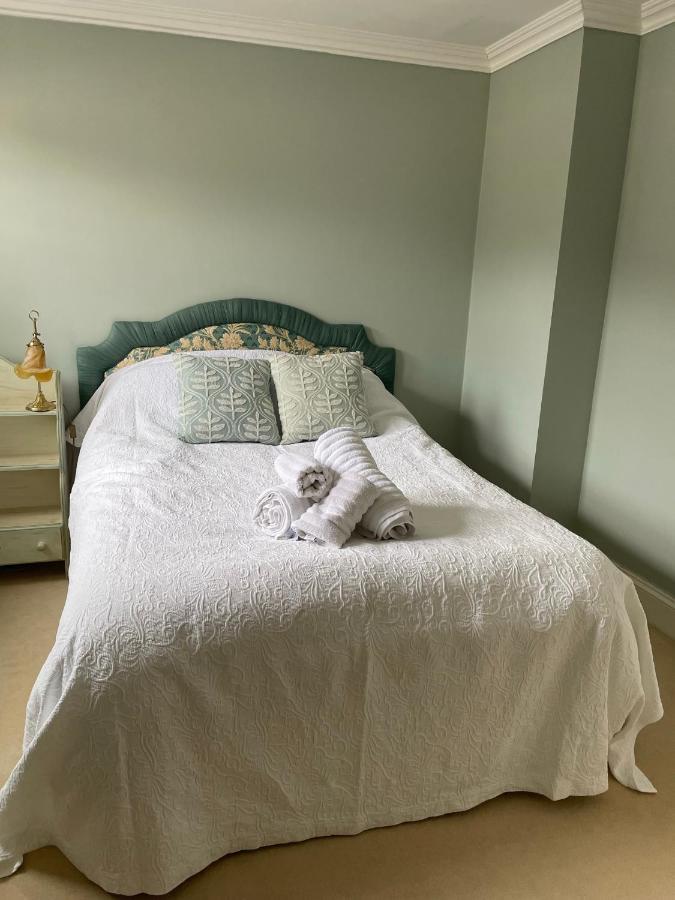 Circus Mews Townhouse:2 Beds:2 En-Suite Baths:Parking:City Centre:Quiet Area Buitenkant foto